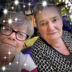 Meet your Posher, Robin